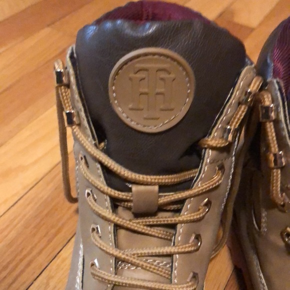 Women’s Tommy Hilfiger work boots brand new size 7 1/2 M - Picture 6 of 10